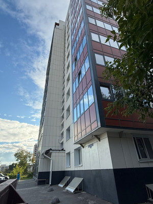 Продам двухкомнатную (2-комн.) квартиру, Петропавловская ул, 89, Пермь г