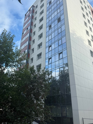 Продам двухкомнатную (2-комн.) квартиру, Петропавловская ул, 89, Пермь г