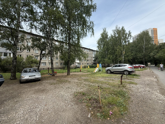 Продам однокомнатную (1-комн.) квартиру, Космонавта Леонова ул, 50, Пермь г