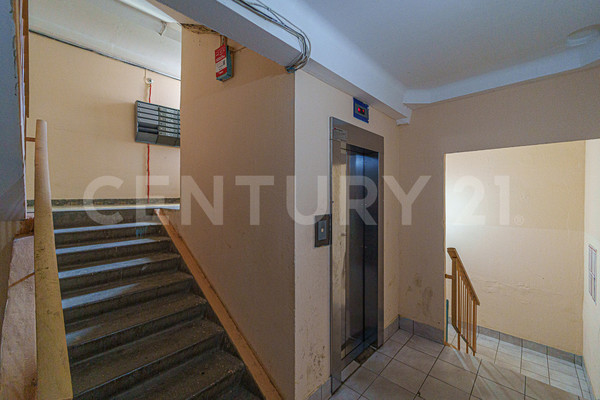 Продам многокомнатную квартиру, Ивана Франко ул, 38, Пермь г