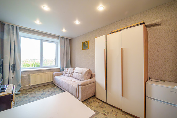 Продам трехкомнатную (3-комн.) квартиру, Водников ул, 65, Пермь г