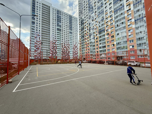 Продам однокомнатную (1-комн.) квартиру, Красные Казармы ул, 64, Пермь г