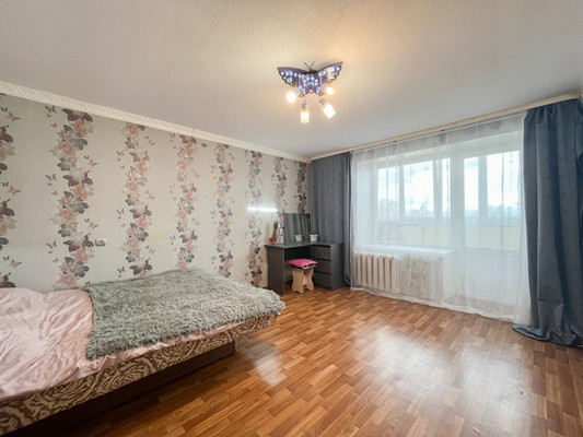 Продам двухкомнатную (2-комн.) квартиру, Газеты Искра ул, 15, Кунгур г