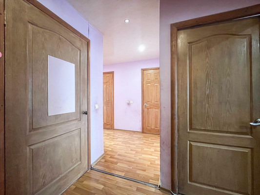 Продам двухкомнатную (2-комн.) квартиру, Газеты Искра ул, 15, Кунгур г