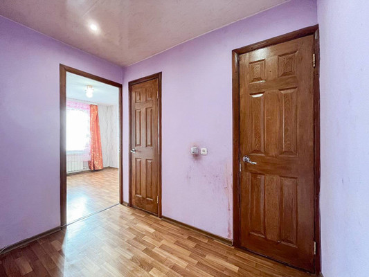 Продам двухкомнатную (2-комн.) квартиру, Газеты Искра ул, 15, Кунгур г