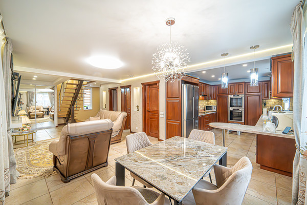 Продам коттедж, Московская ул, 6а, Пермь г, 0 км от города