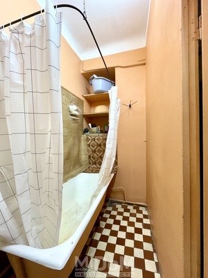 Сдам комнату в 4-комн. квартире, Невский пр-кт, 132, Санкт-Петербург г