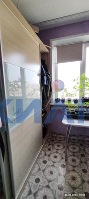 Продам многокомнатную квартиру, 60 лет Образования СССР пр-кт, 20, Красноярск г