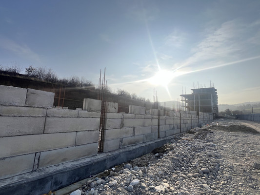 Продам двухкомнатную (2-комн.) квартиру, Солнечная ул, 12, Нальчик г