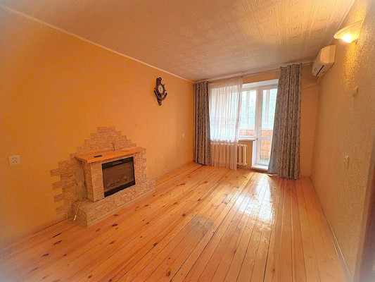 Продам двухкомнатную (2-комн.) квартиру, Набережная р. Уфы ул, 51, Уфа г