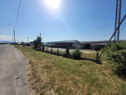 Сдам торговое помещение 2 000 м2, Абаева ул, 105, Атажукино с