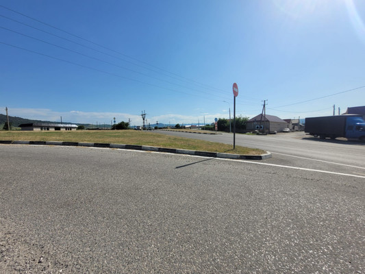 Сдам торговое помещение 2 000 м2, Абаева ул, 105, Атажукино с