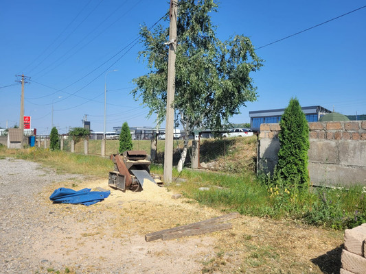 Сдам торговое помещение 2 000 м2, Абаева ул, 105, Атажукино с