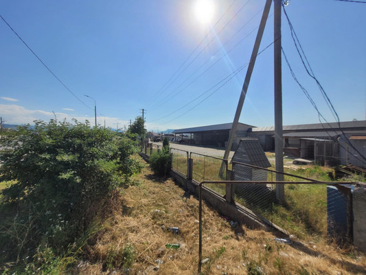 Сдам торговое помещение 2 000 м2, Абаева ул, 105, Атажукино с