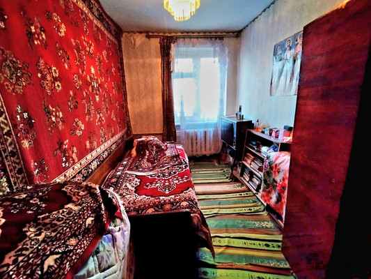 Продам многокомнатную квартиру, Ленина ул, 4, Апшеронск г