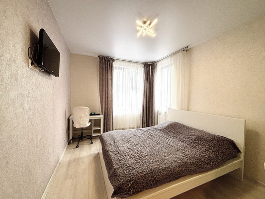 Продам двухкомнатную (2-комн.) квартиру, Маршала Баграмяна ул, 1, Нижний Новгород г