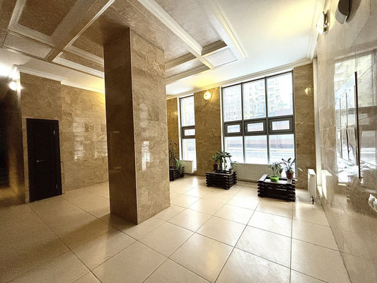 Продам двухкомнатную (2-комн.) квартиру, Маршала Баграмяна ул, 1, Нижний Новгород г