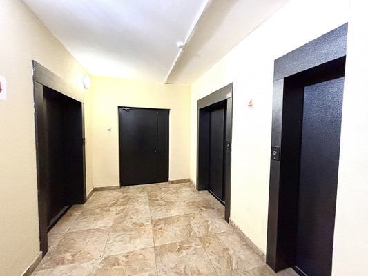 Продам двухкомнатную (2-комн.) квартиру, Маршала Баграмяна ул, 1, Нижний Новгород г