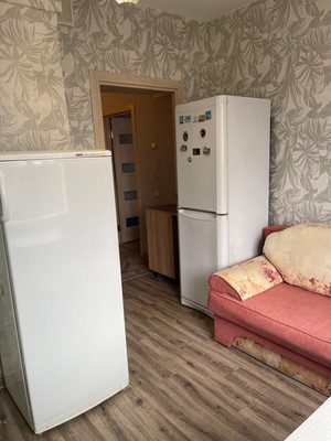 Продам однокомнатную (1-комн.) квартиру, 232 Стрелковой дивизии ул, 8, Воронеж г