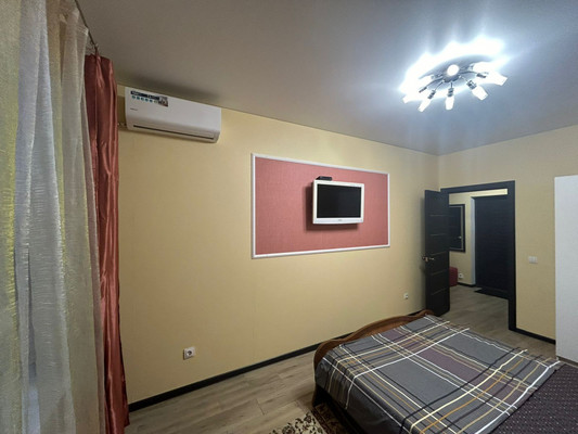 Продам однокомнатную (1-комн.) квартиру, им. Ивана Беличенко ул, 89, Краснодар г