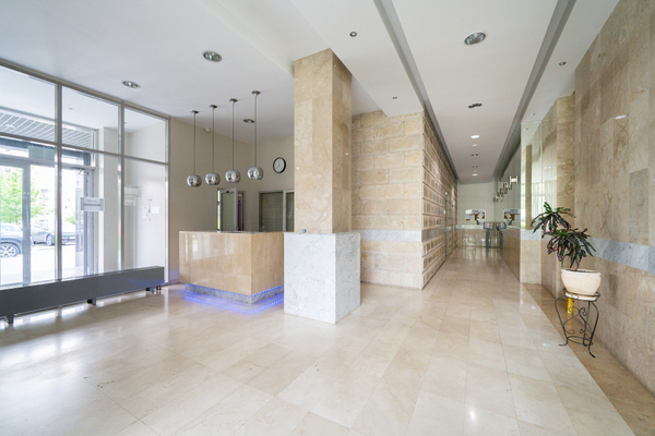 Продам многокомнатную квартиру, Ленинский пр-кт, 83к1, Москва г