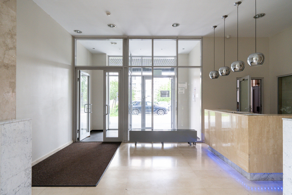 Продам многокомнатную квартиру, Ленинский пр-кт, 83к1, Москва г