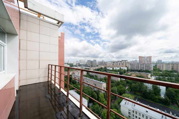 Продам многокомнатную квартиру, Ленинский пр-кт, 83к1, Москва г