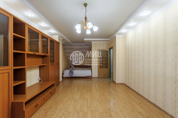 Продам двухкомнатную (2-комн.) квартиру, Лихачевское ш, 14к1, Долгопрудный г