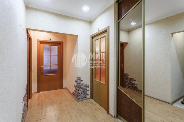 Продам двухкомнатную (2-комн.) квартиру, Лихачевское ш, 14к1, Долгопрудный г