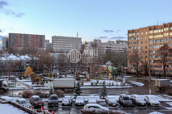 Продам двухкомнатную (2-комн.) квартиру, Лихачевское ш, 14к1, Долгопрудный г