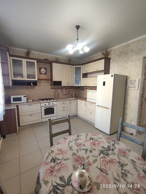 Продам коттедж, Огородная ул, 16В, Казань г, 0 км от города