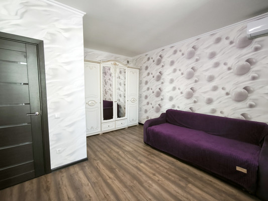 Сдам однокомнатную (1-комн.) квартиру, Александра Суворова пр-кт, 9, Симферополь г