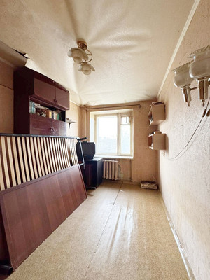 Продам трехкомнатную (3-комн.) квартиру, Хусаина Мавлютова ул, 8/20, Казань г