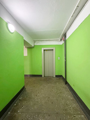 Продам трехкомнатную (3-комн.) квартиру, Хусаина Мавлютова ул, 8/20, Казань г