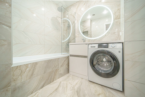 Продам трехкомнатную (3-комн.) квартиру, Карла Модераха ул, 8, Пермь г