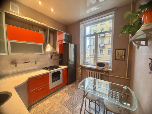 Продам двухкомнатную (2-комн.) квартиру, Полюстровский пр-кт, 47, Санкт-Петербург г