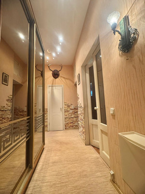 Продам двухкомнатную (2-комн.) квартиру, Полюстровский пр-кт, 47, Санкт-Петербург г