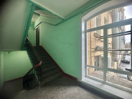 Продам двухкомнатную (2-комн.) квартиру, Полюстровский пр-кт, 47, Санкт-Петербург г