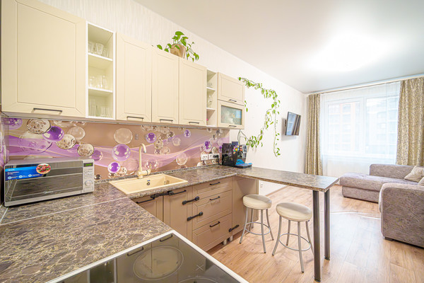 Продам двухкомнатную (2-комн.) квартиру, Сапфирная ул, 13, Пермь г