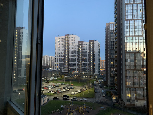 Продам однокомнатную (1-комн.) квартиру, Менделеева б-р, 3, Мурино п