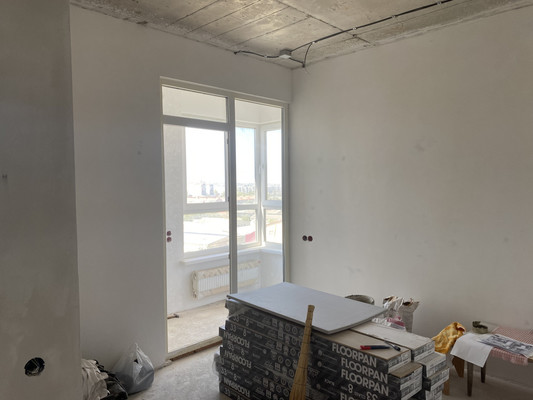 Продам трехкомнатную (3-комн.) квартиру, Бородина ул, 59Б, Симферополь г