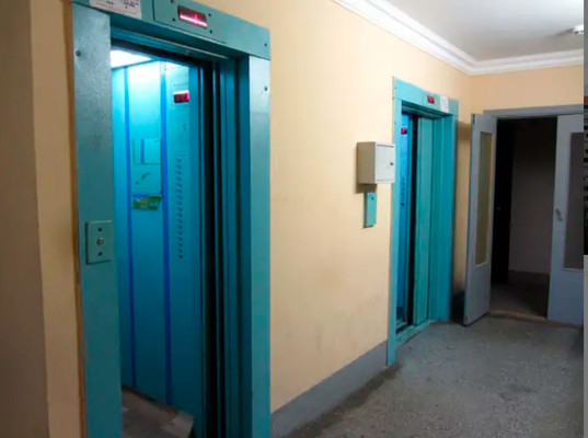 Продам однокомнатную (1-комн.) квартиру, Оборонная ул, 2к4, Мурино п