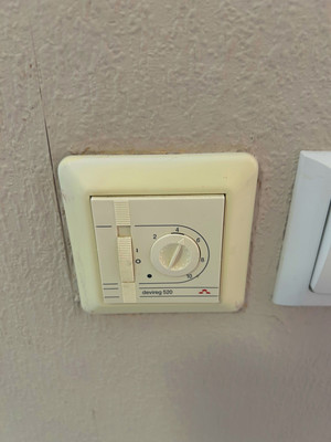 Продам двухкомнатную (2-комн.) квартиру, Мухина ул, 20, Ялта г