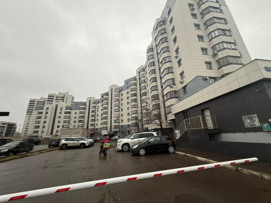 Продам однокомнатную (1-комн.) квартиру, Сибгата Хакима ул, 3, Казань г