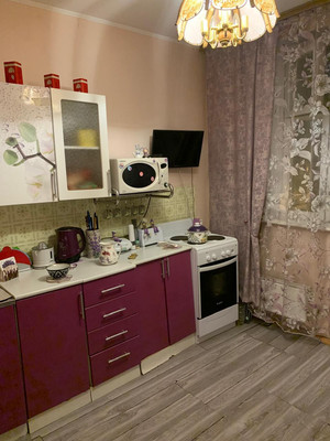 Продам двухкомнатную (2-комн.) квартиру, Ленинского Комсомола пр-кт, 5, Видное г