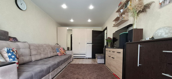 Продам однокомнатную (1-комн.) квартиру, М.Горького ул, 131, Волгодонск г