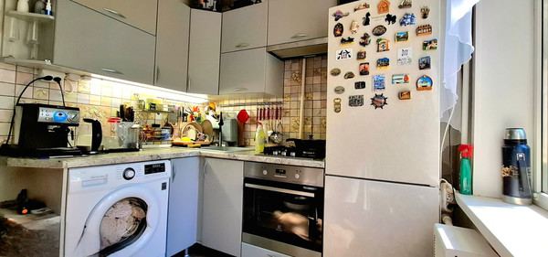 Продам однокомнатную (1-комн.) квартиру, М.Горького ул, 131, Волгодонск г