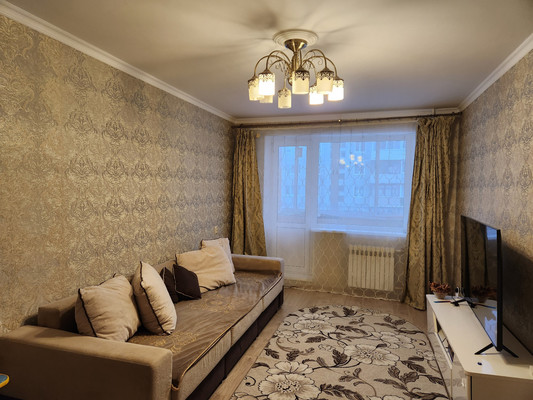 Продам трехкомнатную (3-комн.) квартиру, 3, Торосово д