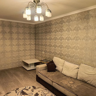 Продам трехкомнатную (3-комн.) квартиру, 3, Торосово д