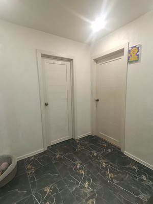 Продам трехкомнатную (3-комн.) квартиру, Кольский пр-кт, 169, Мурманск г